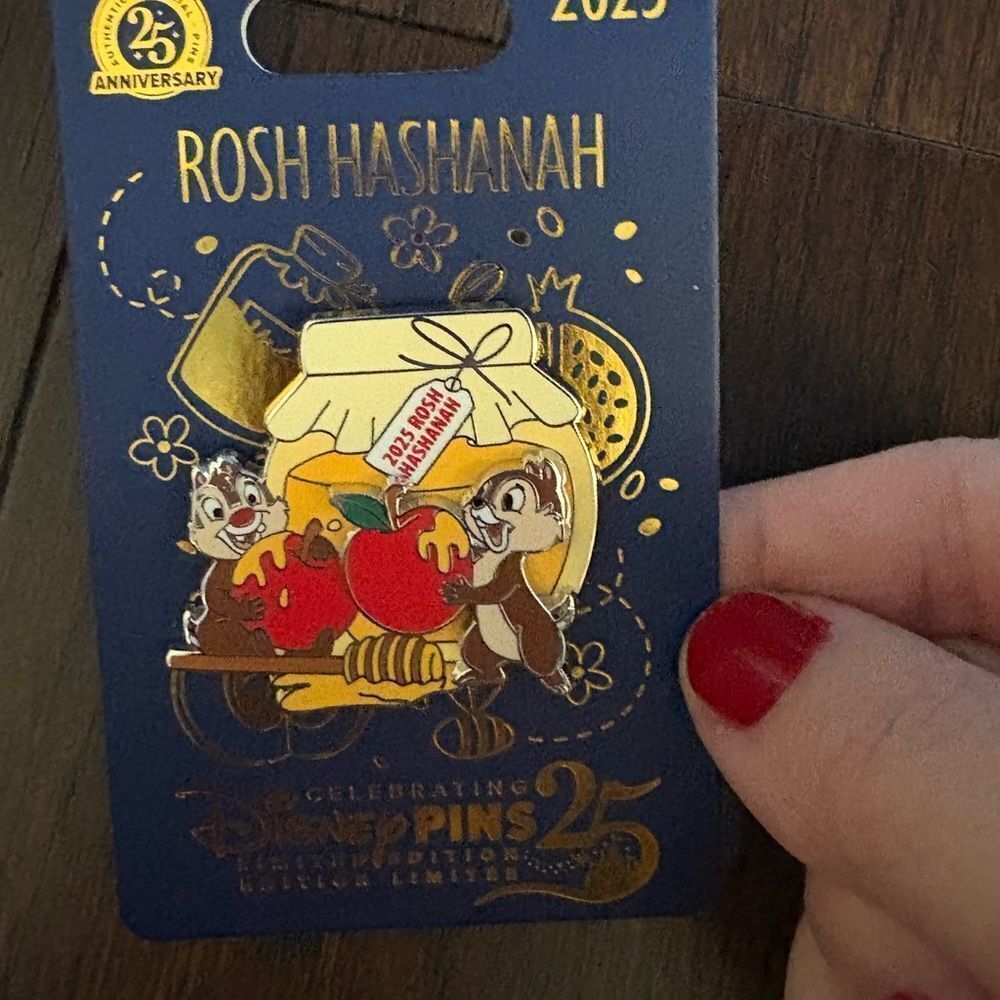 Disney Rosh Hashanah Pin with Chipmunks and Honey Jar - Picture 3 of 5